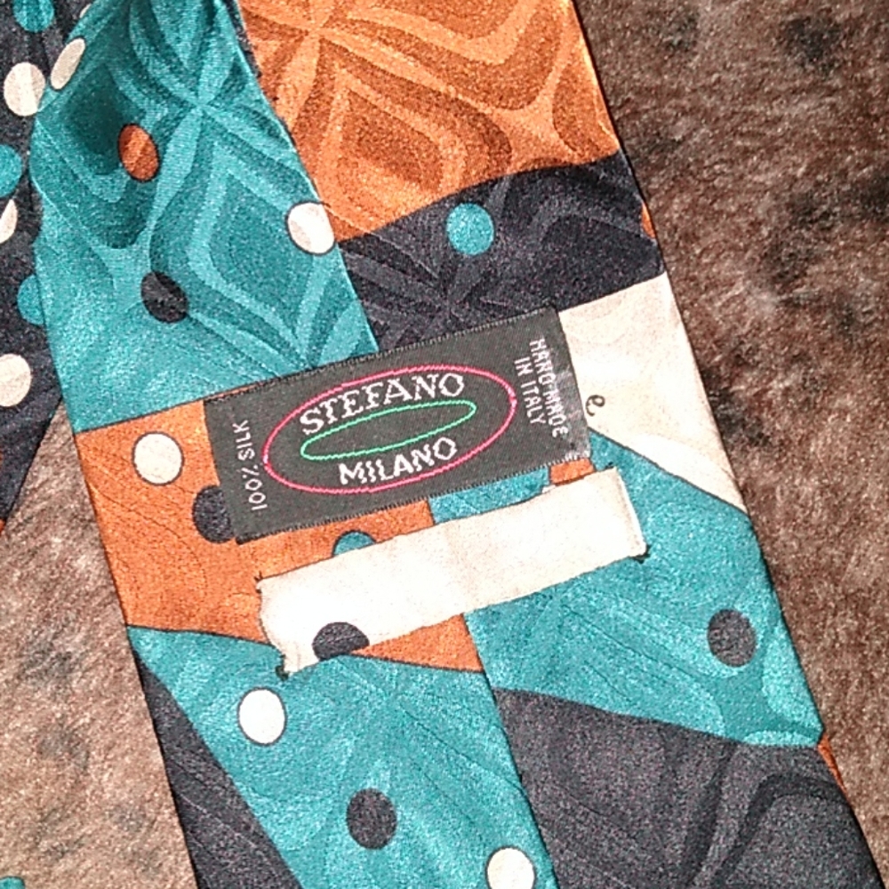Neck tie - Picture 2 of 2